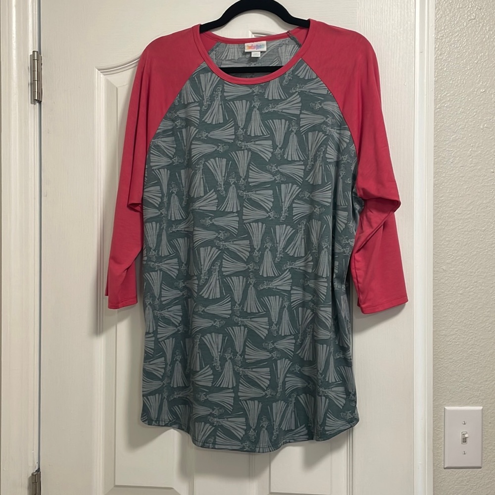 LuLaRoe Randy- Disney Aurora